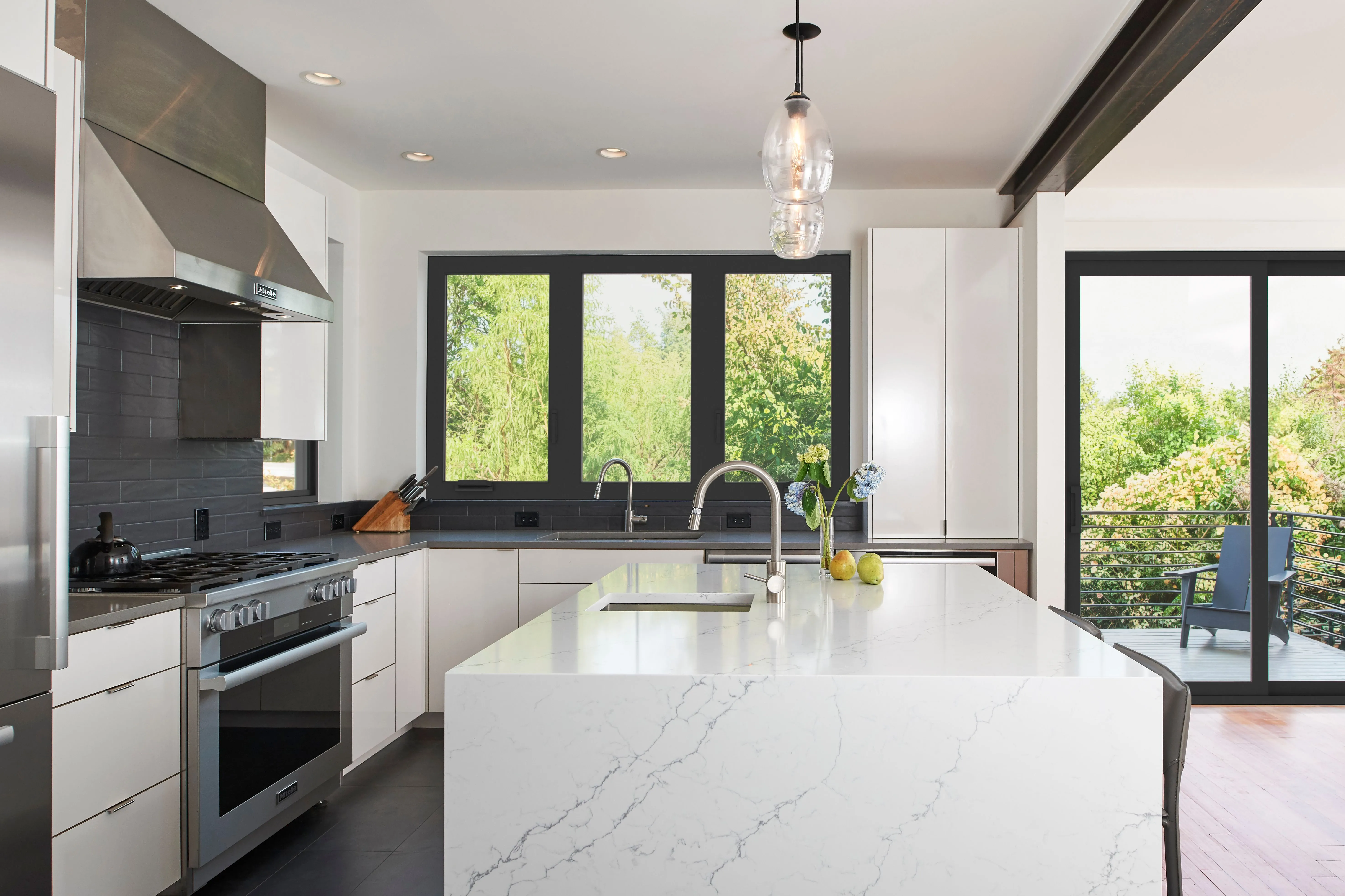 C700 Fiberglass Series window